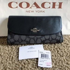 COACH Outline Signature Checkbook Wallet F55202
